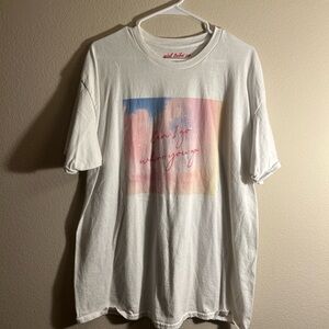 Unoficial taylor swift merch, lover